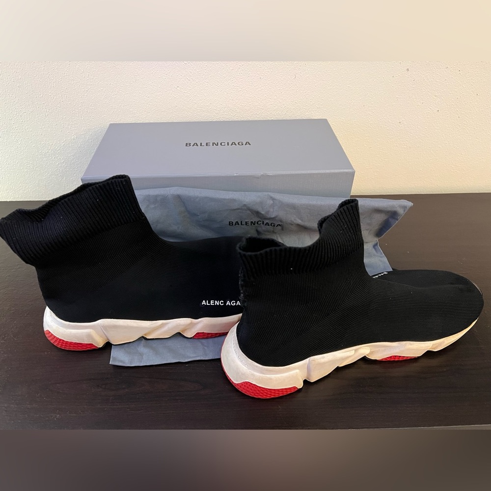 Men’s size 9 Balenciaga Speed Trainer